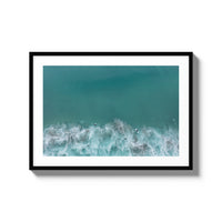Whitewater - Large / Black / Matted